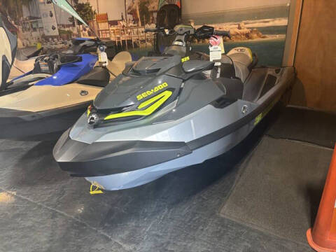 2025 Sea-Doo RXT-X