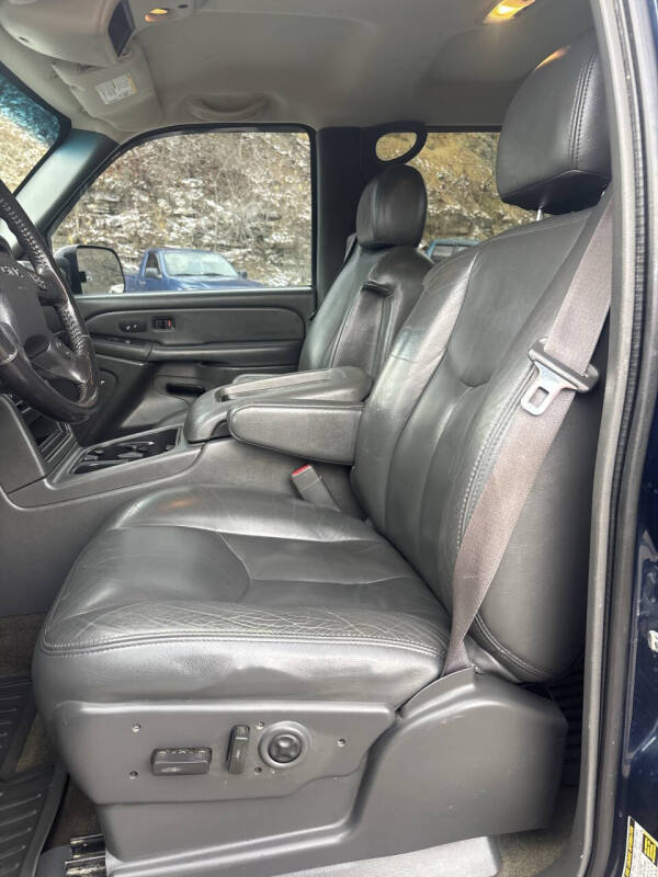 2005 GMC Sierra 2500HD SLT