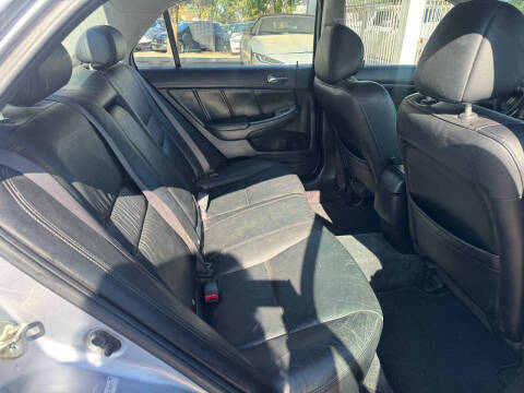 2005 Honda Accord EX w/Leather