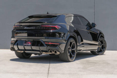 2026 Lamborghini Urus SE