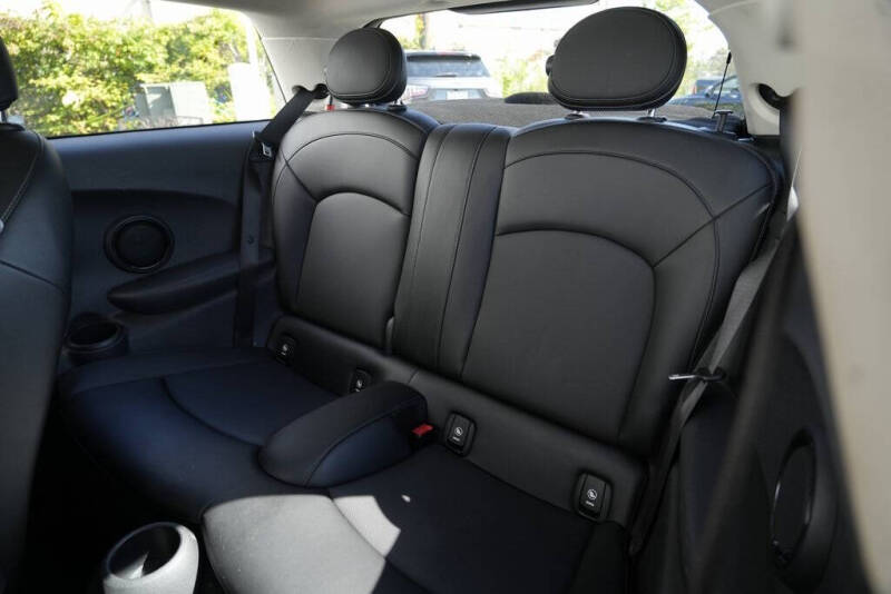 2014 MINI Hardtop Cooper