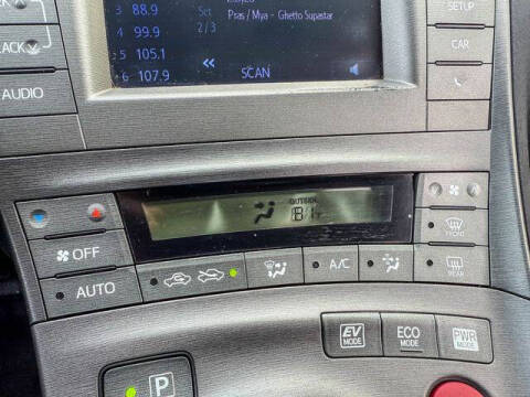 2012 Toyota Prius Four