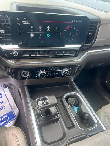 2023 GMC Sierra 1500