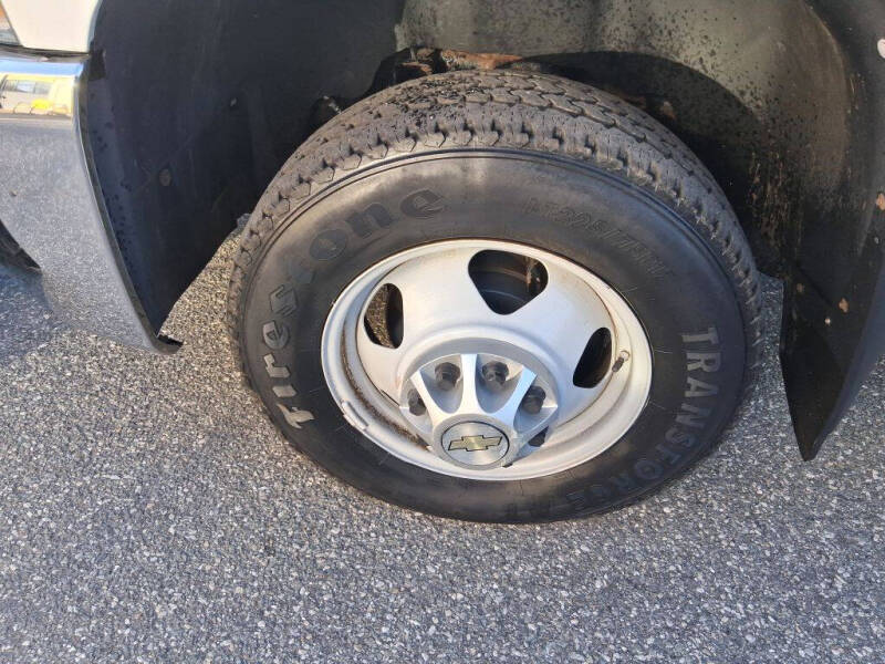 2009 Chevrolet Silverado 3500HD CC