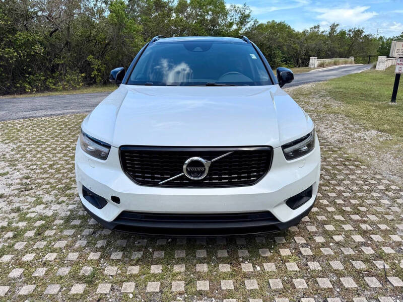 2020 Volvo XC40 T5 R-Design