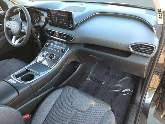 2023 Hyundai Santa Fe SE