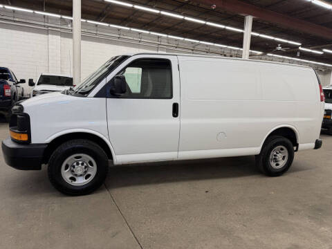 2016 Chevrolet Express 2500
