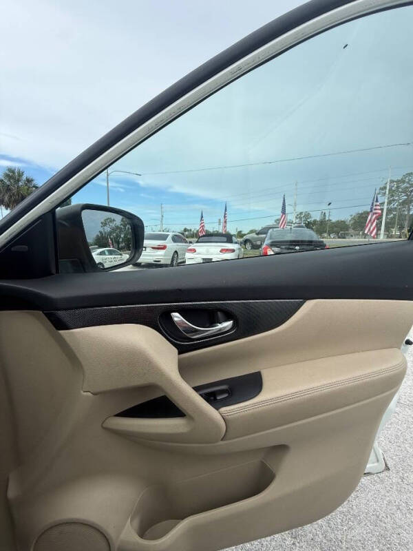 2015 Nissan Rogue SL