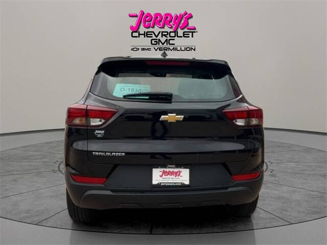 2023 Chevrolet TrailBlazer LS