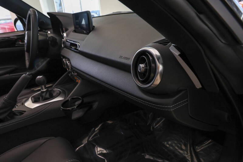 2025 Mazda MX-5 Miata RF Grand Touring