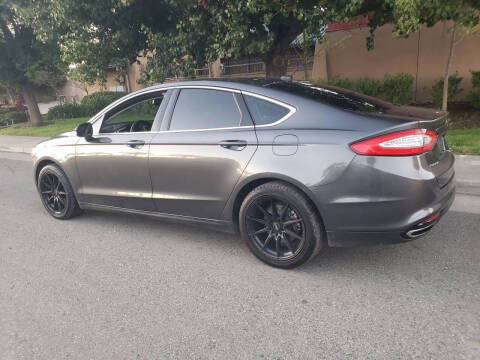 2013 Ford Fusion SE