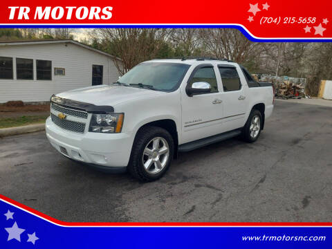 2011 Chevrolet Avalanche for sale at TR MOTORS in Gastonia NC