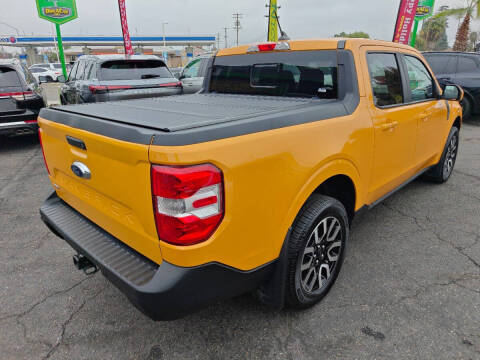 2023 Ford Maverick Lariat