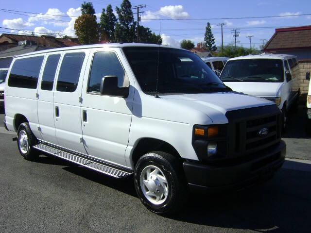 2014 Ford E-Series E-350 SD XL