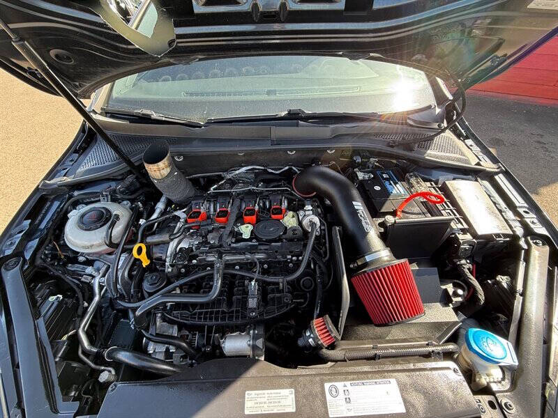 2018 Volkswagen Golf GTI S
