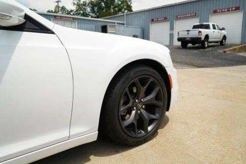 2022 Chrysler 300 S V6