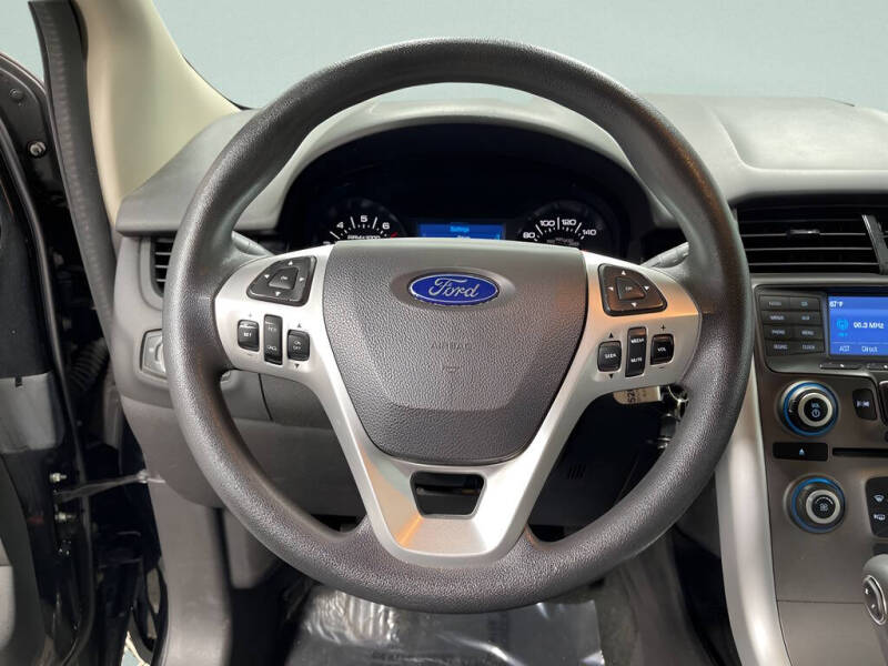 2014 Ford Edge SE