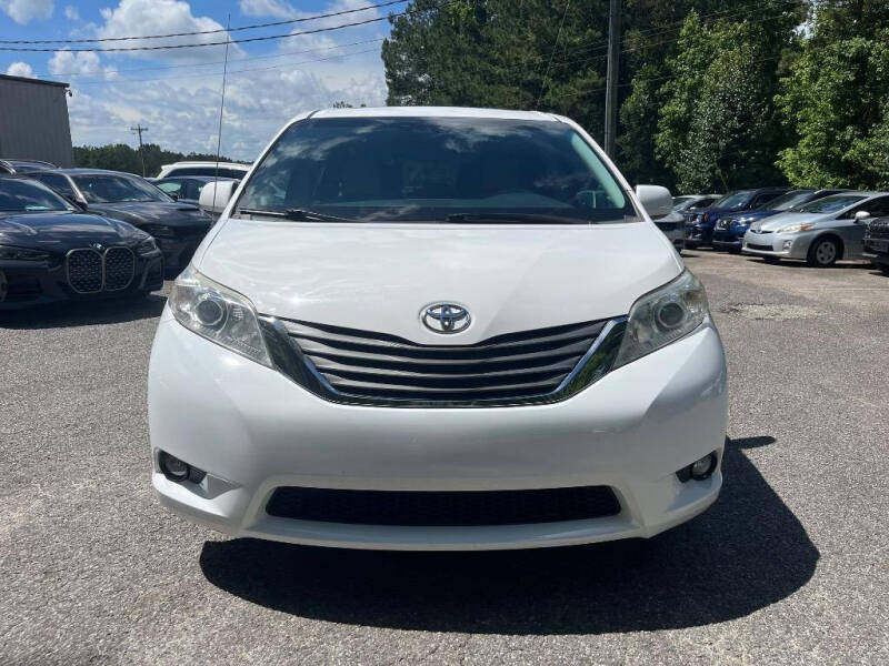 2014 Toyota Sienna