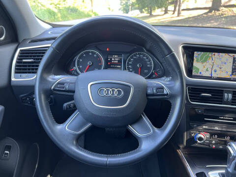 2016 Audi Q5 2.0T quattro Premium Plus