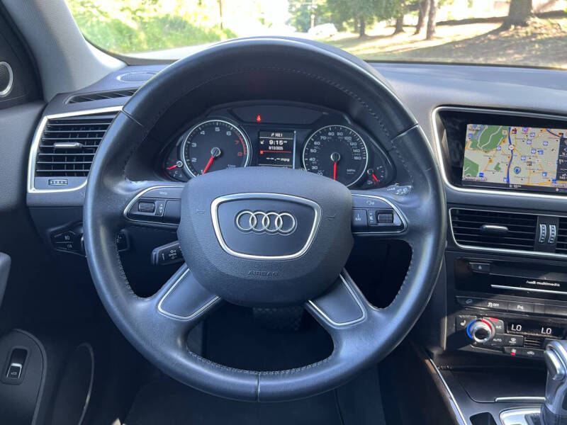 2016 Audi Q5 2.0T quattro Premium Plus