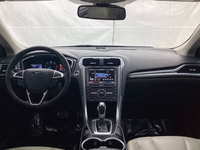 2016 Ford Fusion Energi Titanium