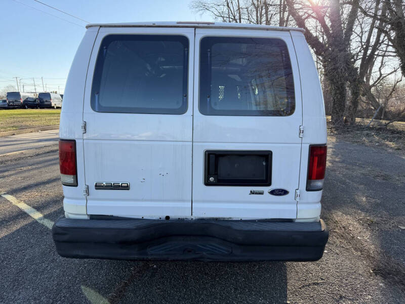 2009 Ford E-Series E-350 SD