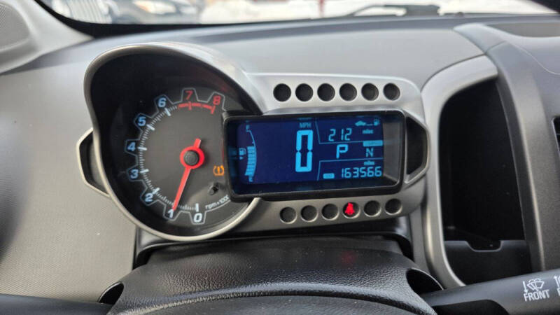 2016 Chevrolet Sonic LT Auto