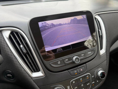 2022 Chevrolet Malibu LT