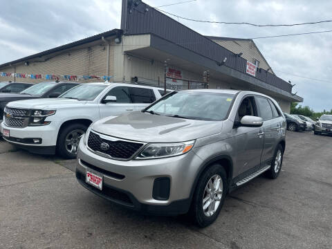 2015 Kia Sorento for sale at Six Brothers Mega Lot in Youngstown OH