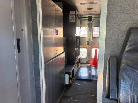 2016 Freightliner MT45 Chassis