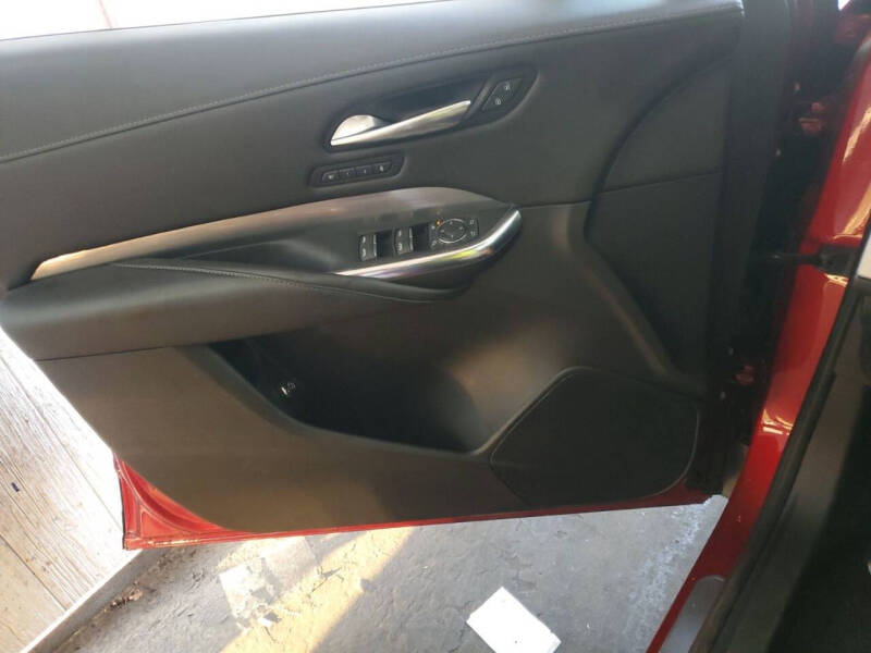 2024 Cadillac XT4 Premium Luxury