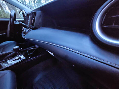 2017 Toyota RAV4 Hybrid Limited