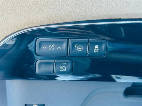 2018 Toyota Prius Two