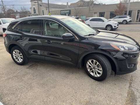 2021 Ford Escape Hybrid SE