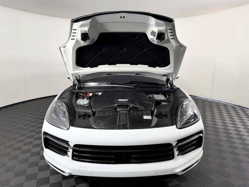 2019 Porsche Cayenne S