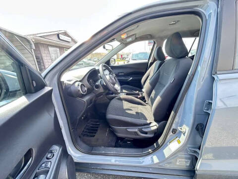 2021 Nissan Kicks SV