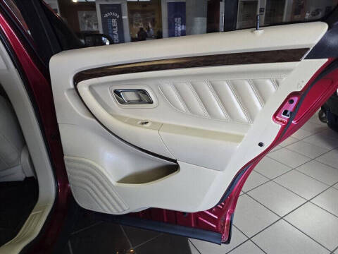 2013 Ford Taurus Limited