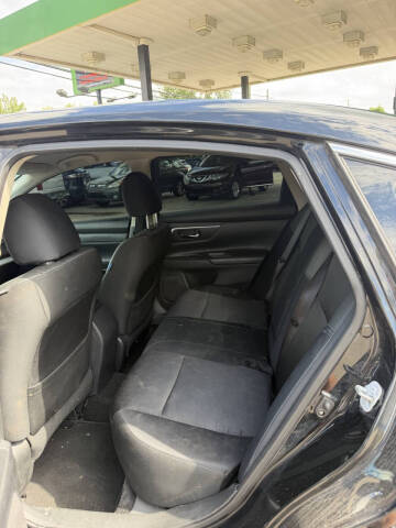 2017 Nissan Altima 2.5 SR