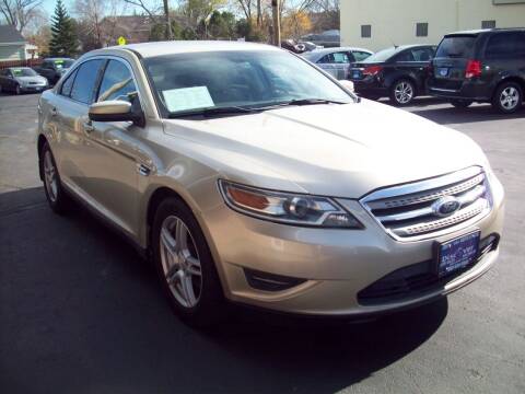 2011 Ford Taurus for sale at DISCOVER AUTO SALES in Racine WI