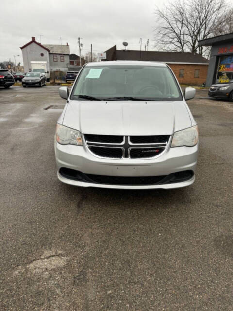 2012 Dodge Grand Caravan for sale at First Choice Auto Center LLC in Cincinnati, OH