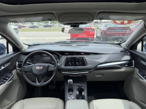 2019 Cadillac XT4 Luxury