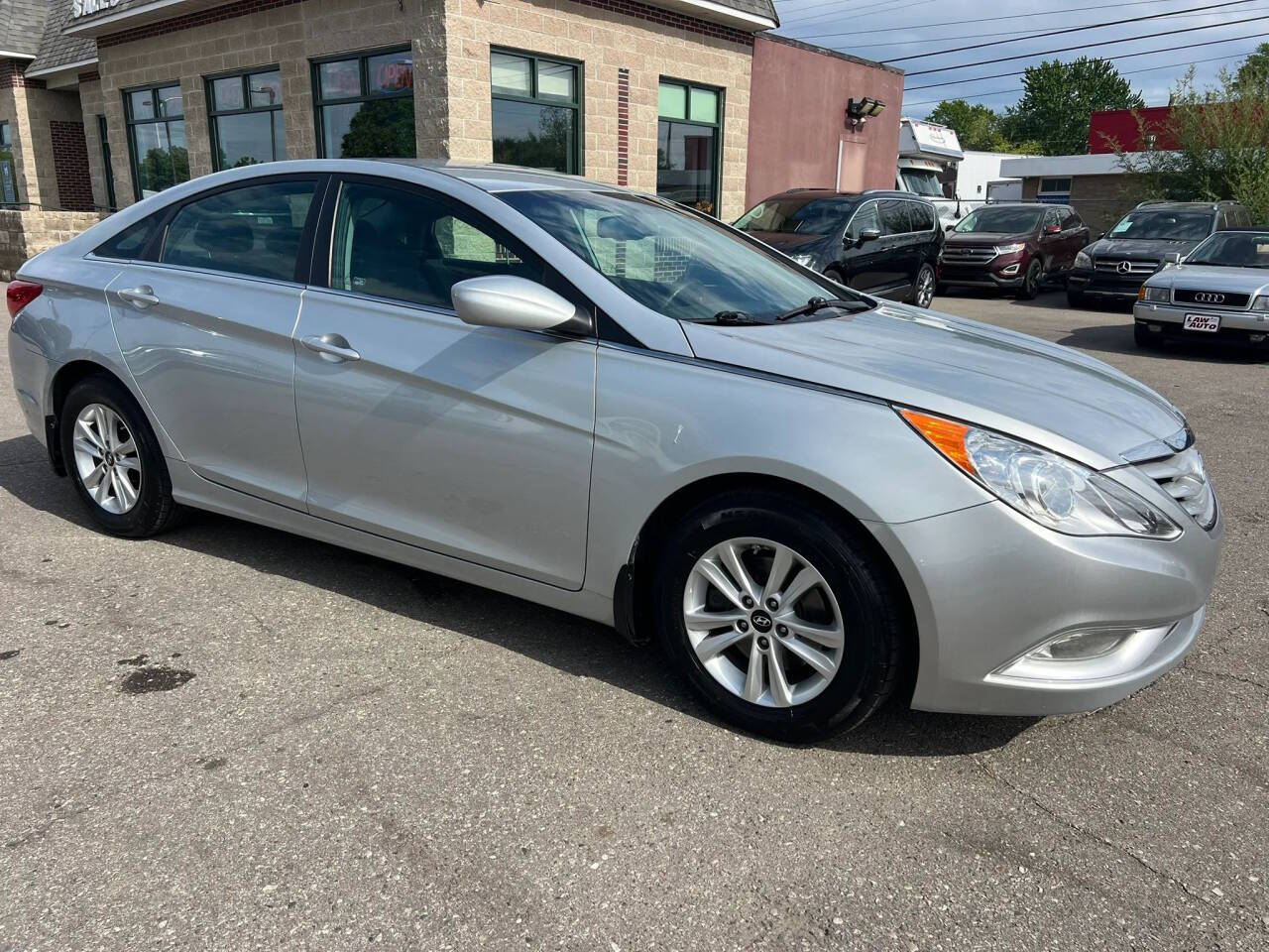 Silver 2013 Hyundai SONATA GLS GLS 4dr Sedan 2