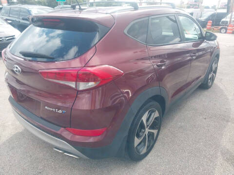2016 Hyundai Tucson Sport