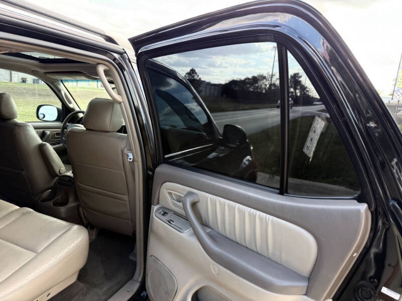 2005 Toyota Sequoia Limited