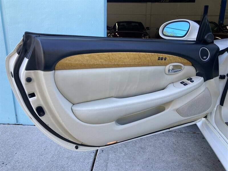 2005 Lexus SC 430