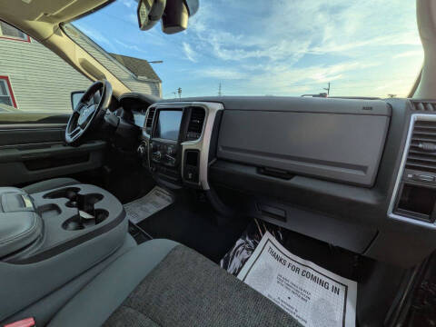 2019 RAM 1500 Classic SLT