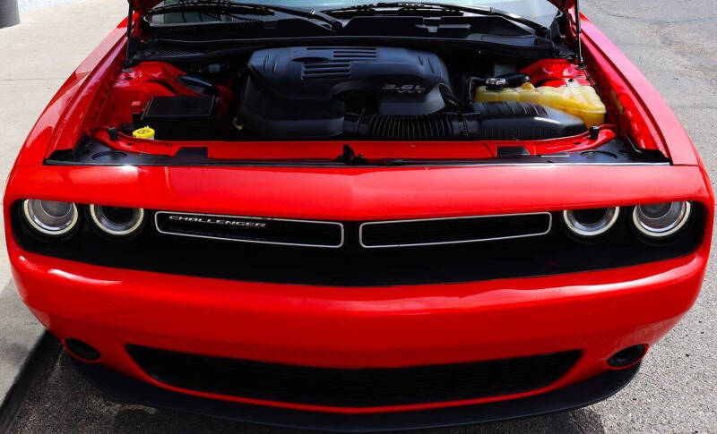 2018 Dodge Challenger SXT