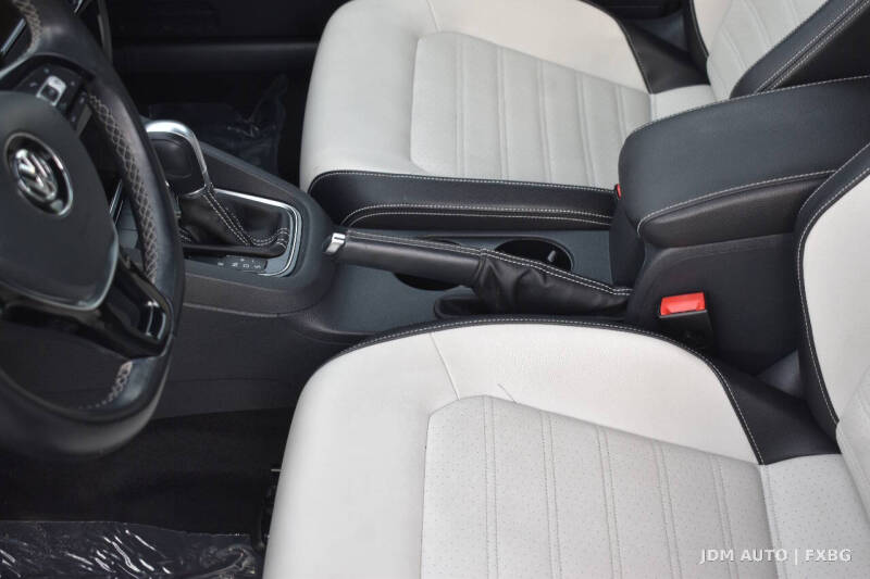 2015 Volkswagen Jetta SE