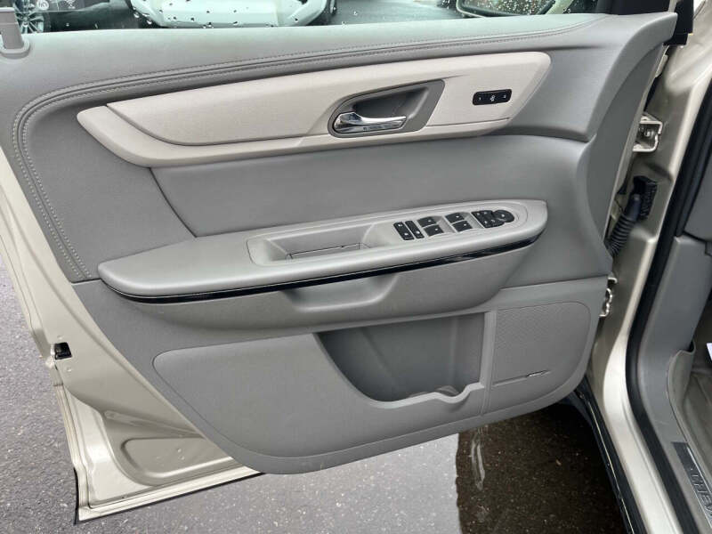 2017 Chevrolet Traverse Premier