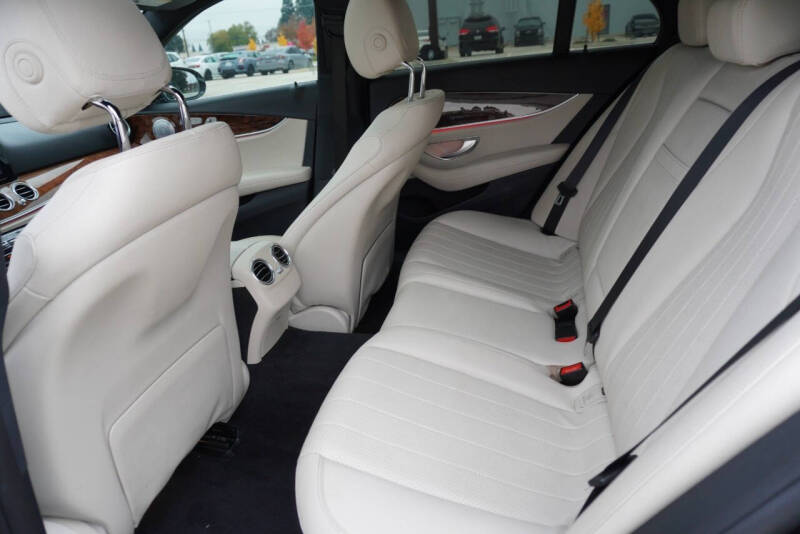 2017 Mercedes-Benz E-Class E 300